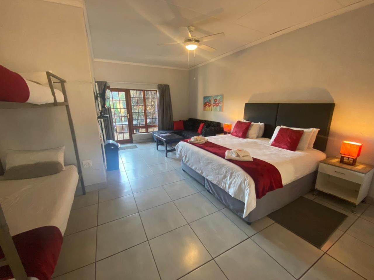 El Roi Guest Lodge White River Room photo